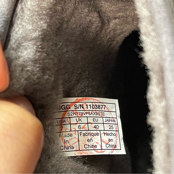 UGG Classic Mini Urban Tech WP Charcoal - Picture 4 of 11